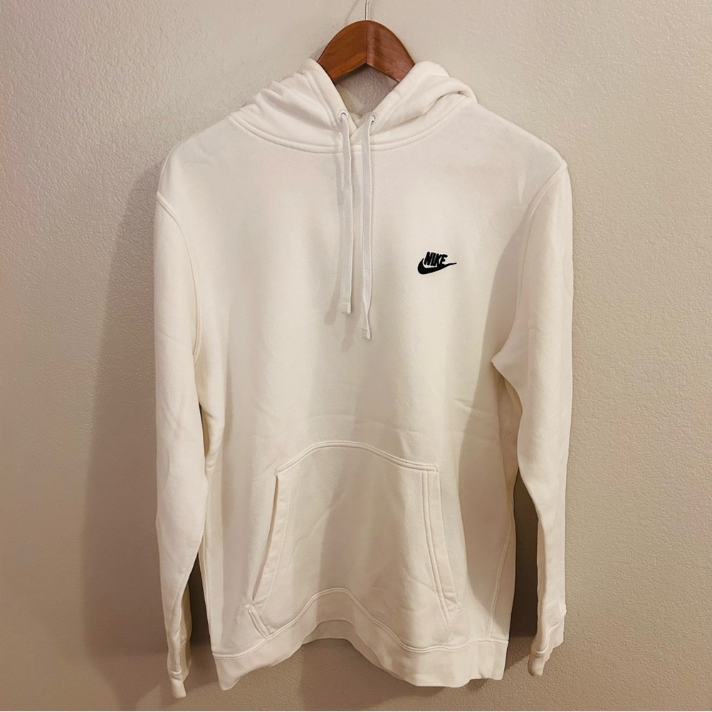 Nike Men's White Performance Hoodie